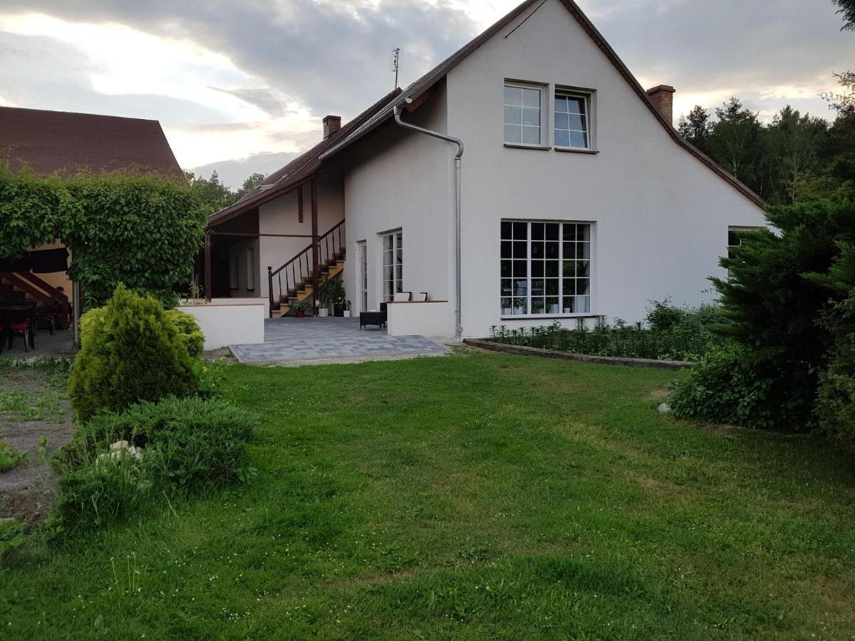 Pod Piramida Villa Ługniany Екстериор снимка