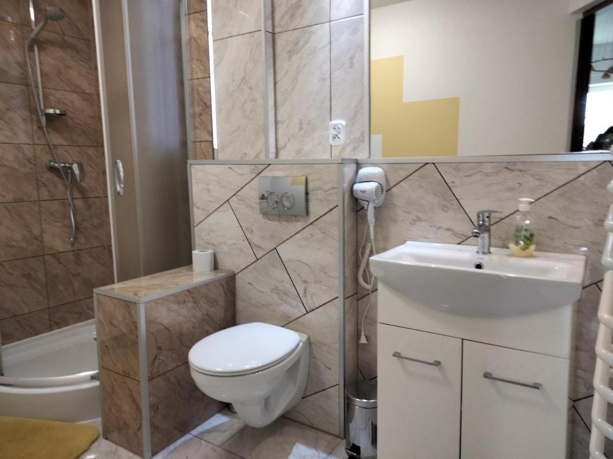 Pod Piramida Villa Ługniany Екстериор снимка
