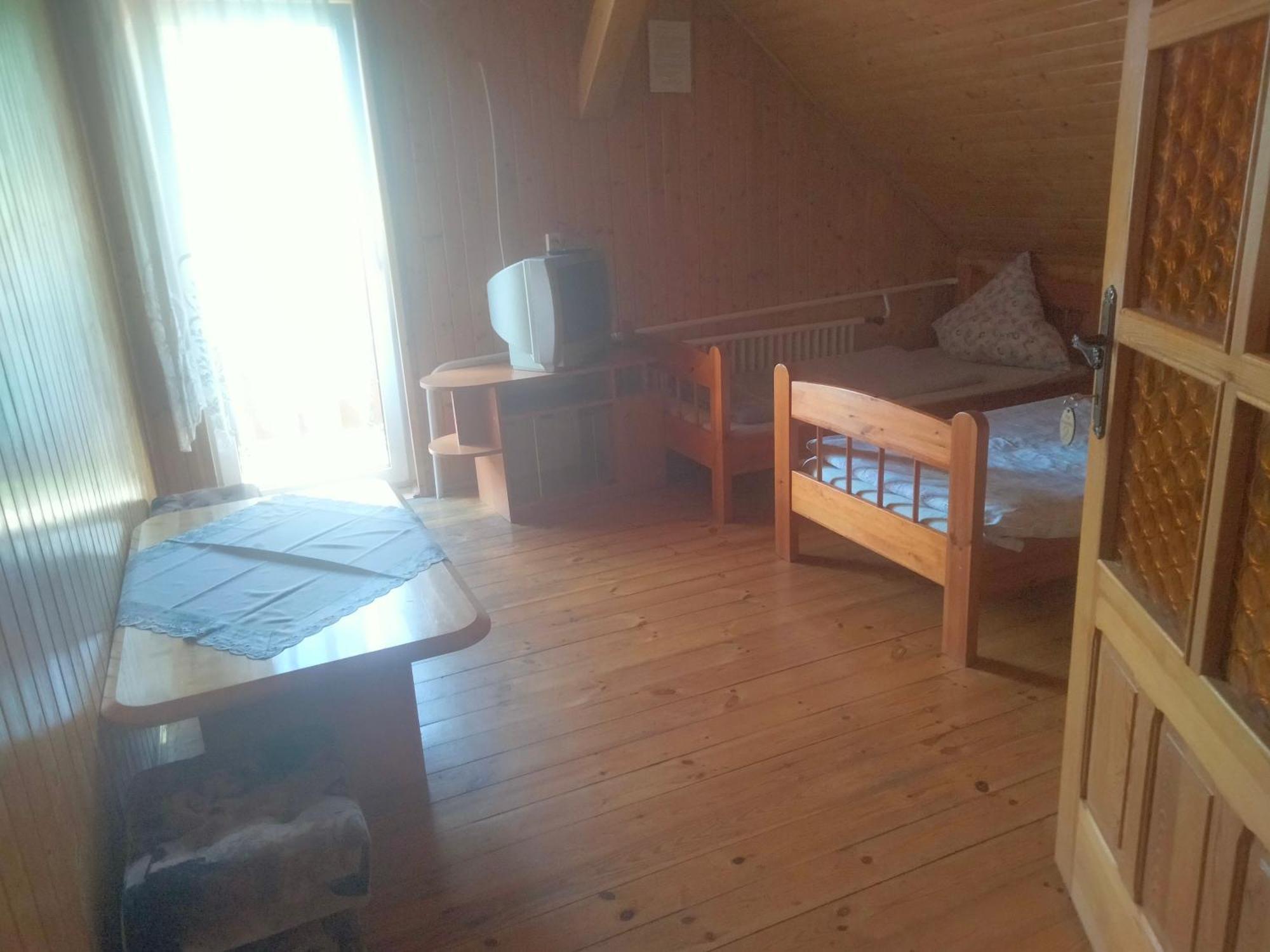 Pod Piramida Villa Ługniany Стая снимка